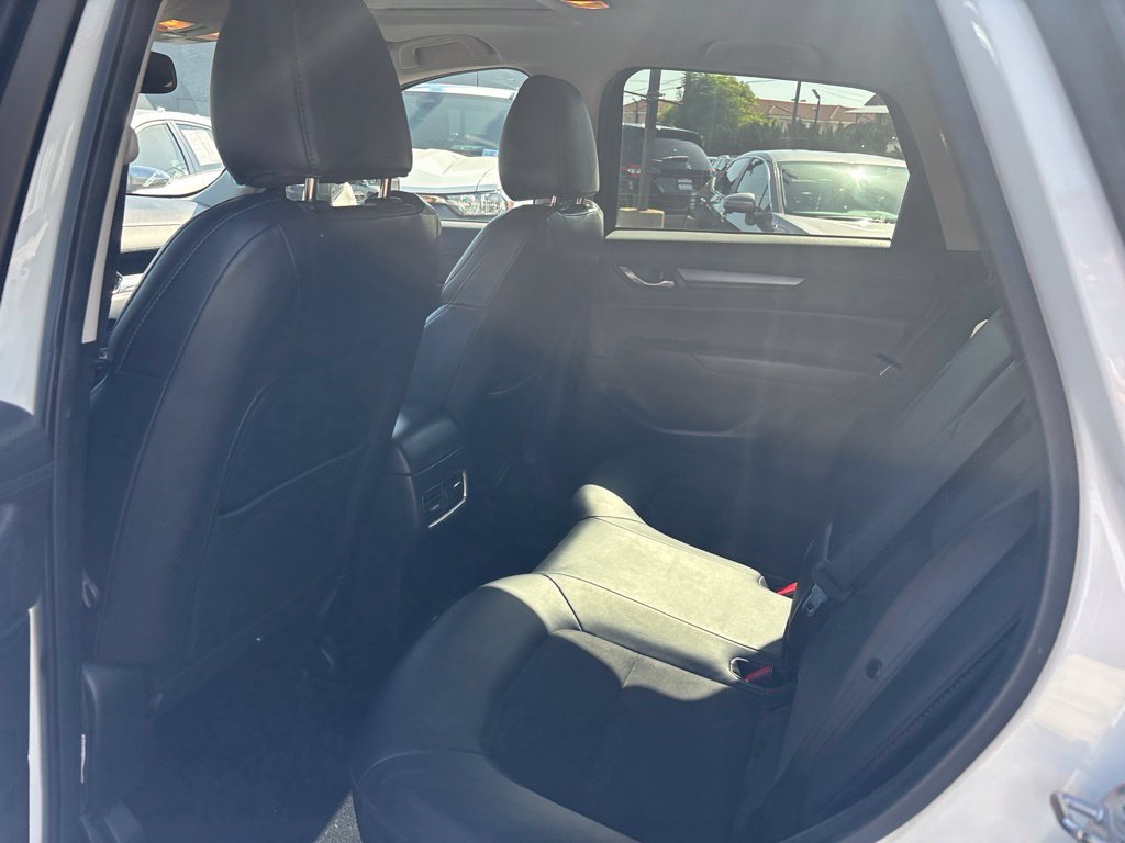 Used 2018 MAZDA CX-5 Touring w/ Preferred Equipment Package FWD image 12