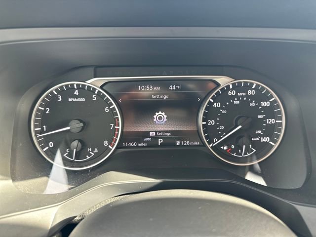 Used 2024 Nissan Pathfinder S image 14