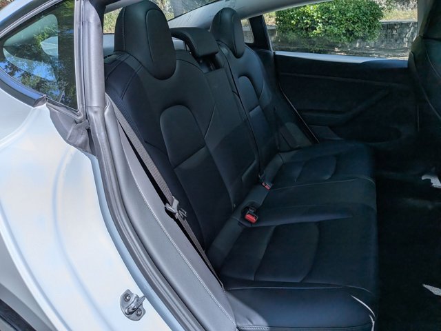 Used 2022 Tesla Model 3 Performance AWD/4WD image 19