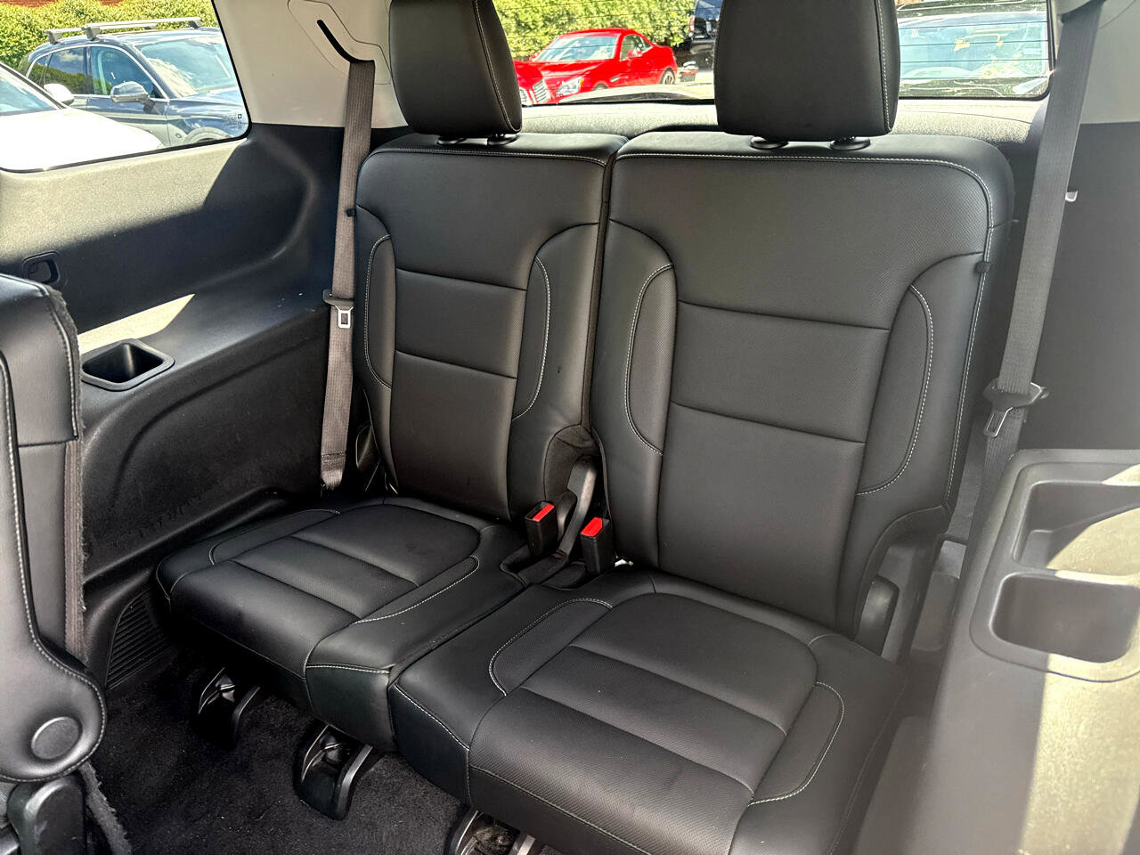 Used 2019 GMC Acadia SLT FWD image 16