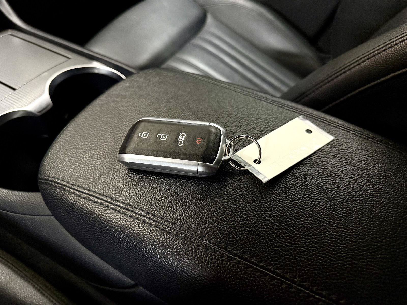 Used 2024 Maserati Grecale GT AWD/4WD image 31