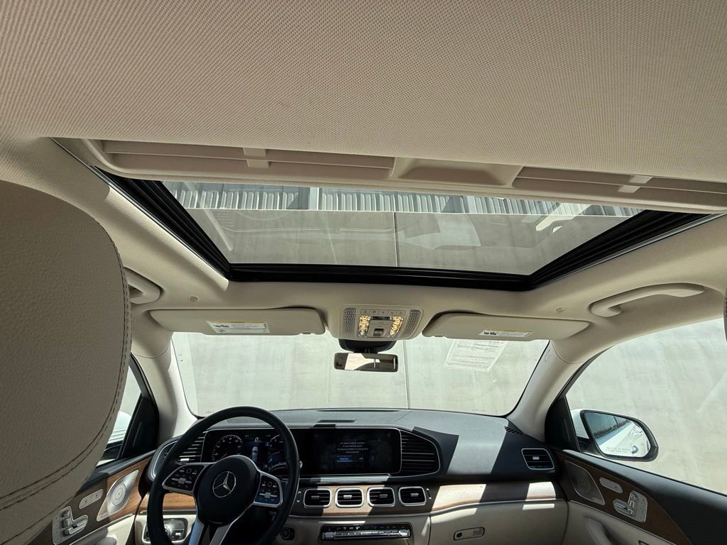 Used 2022 Mercedes-Benz GLE 350 4MATIC image 7