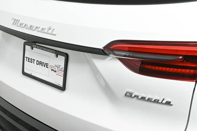 New 2025 Maserati Grecale Folgore AWD/4WD image 38