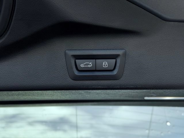 Certified 2025 BMW X5 M60i AWD/4WD image 15