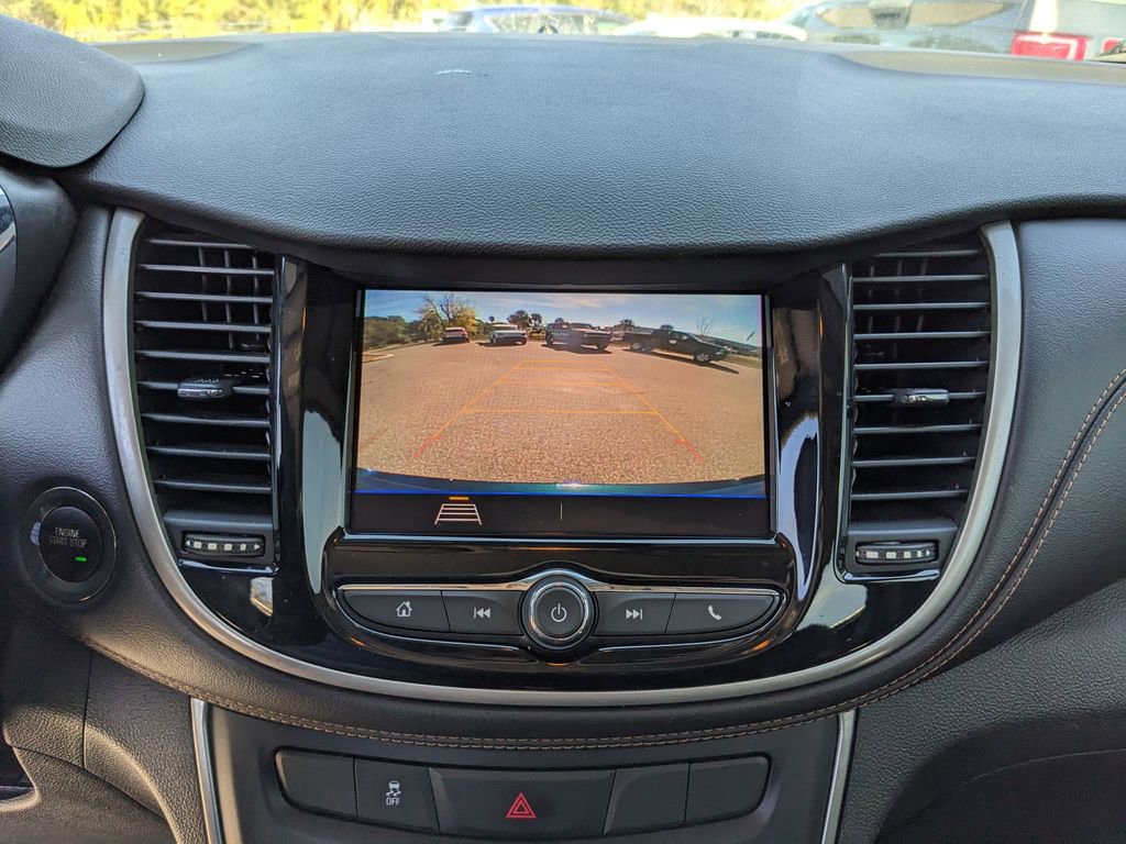 Used 2020 Chevrolet Trax LT w/ Driver Confidence Package image 23