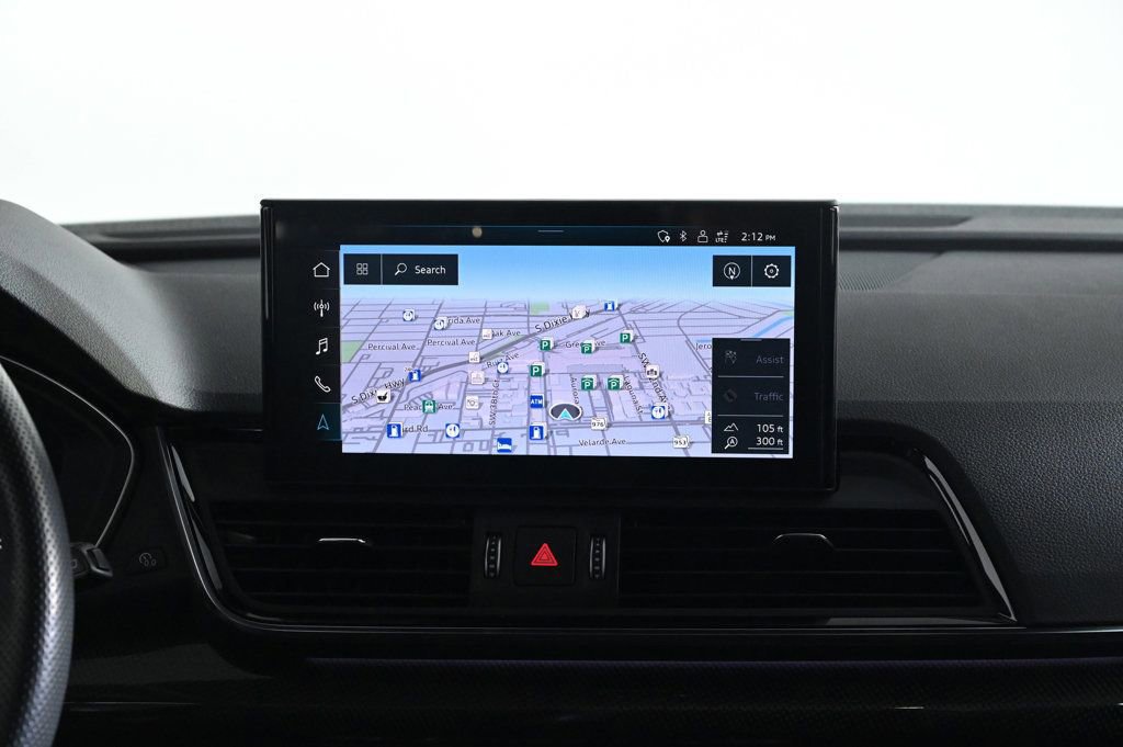 Used 2023 Audi SQ5 Prestige w/ Prestige Package image 13