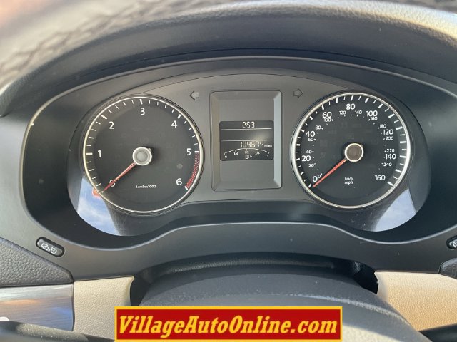 Used 2013 Volkswagen Jetta TDI FWD image 39