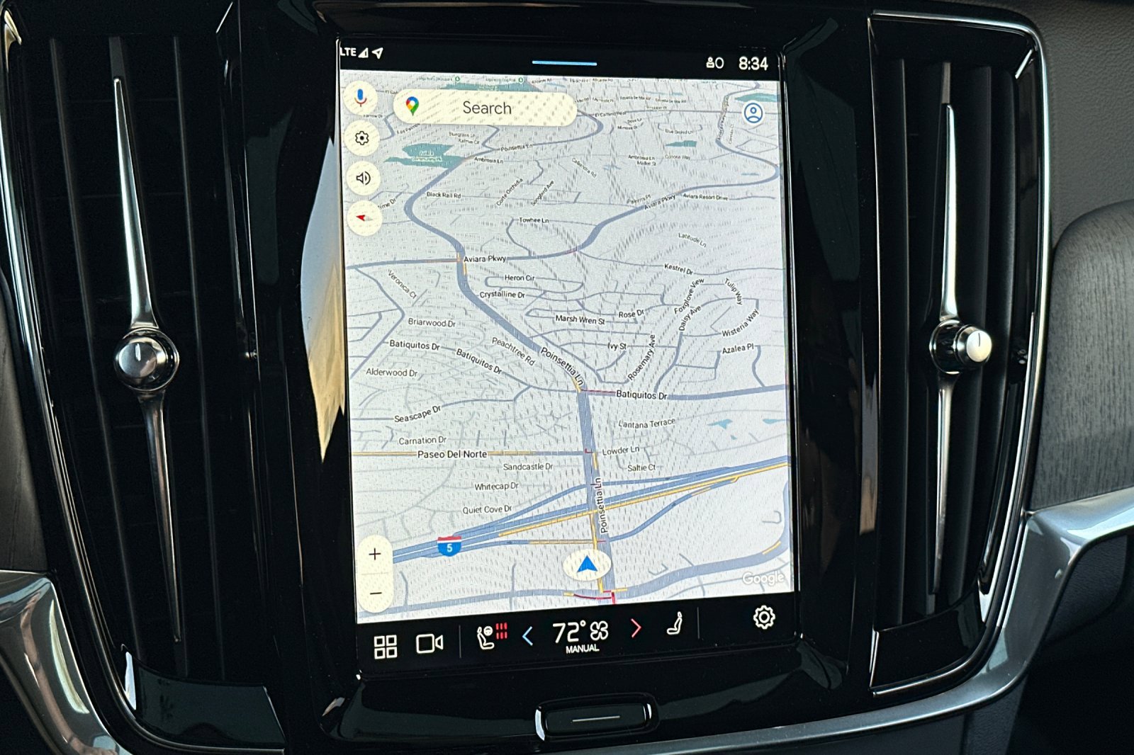 New 2025 Volvo V90 B6 Cross Country Ultra w/ Protection Package Premier image 16