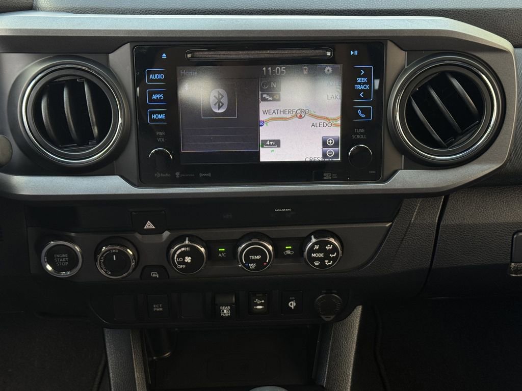 Used 2019 Toyota Tacoma TRD Off-Road AWD/4WD image 17