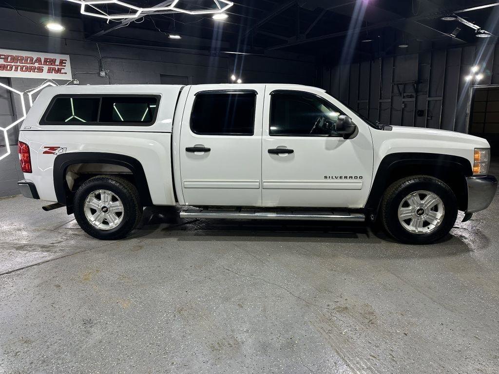 Used 2012 Chevrolet Silverado 1500 LT w/ All-Star Edition AWD/4WD image 4