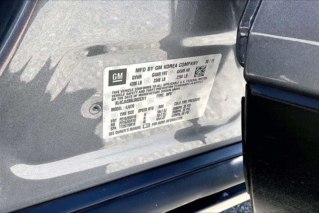 Used 2020 Buick Encore Preferred w/ Safety Package image 17