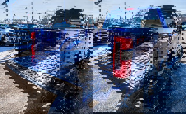 New 2026 Ford F350 Platinum w/ FX4 Off-Road Package image 9