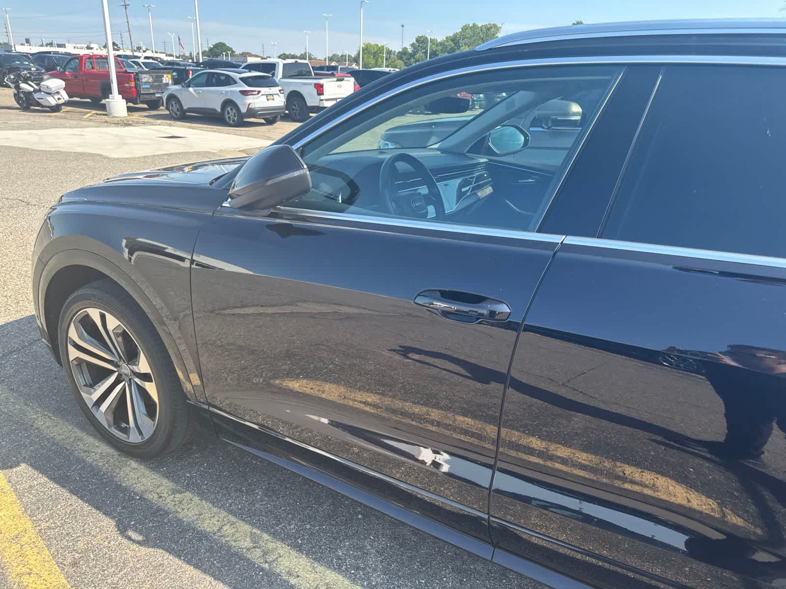 Used 2019 Audi Q8 Prestige AWD/4WD image 16