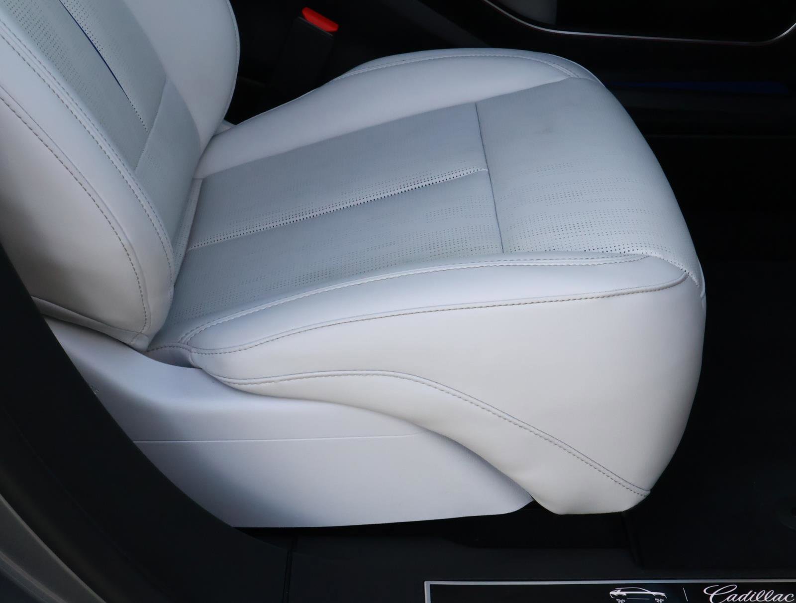 Certified 2023 Cadillac Lyriq 2WD image 24