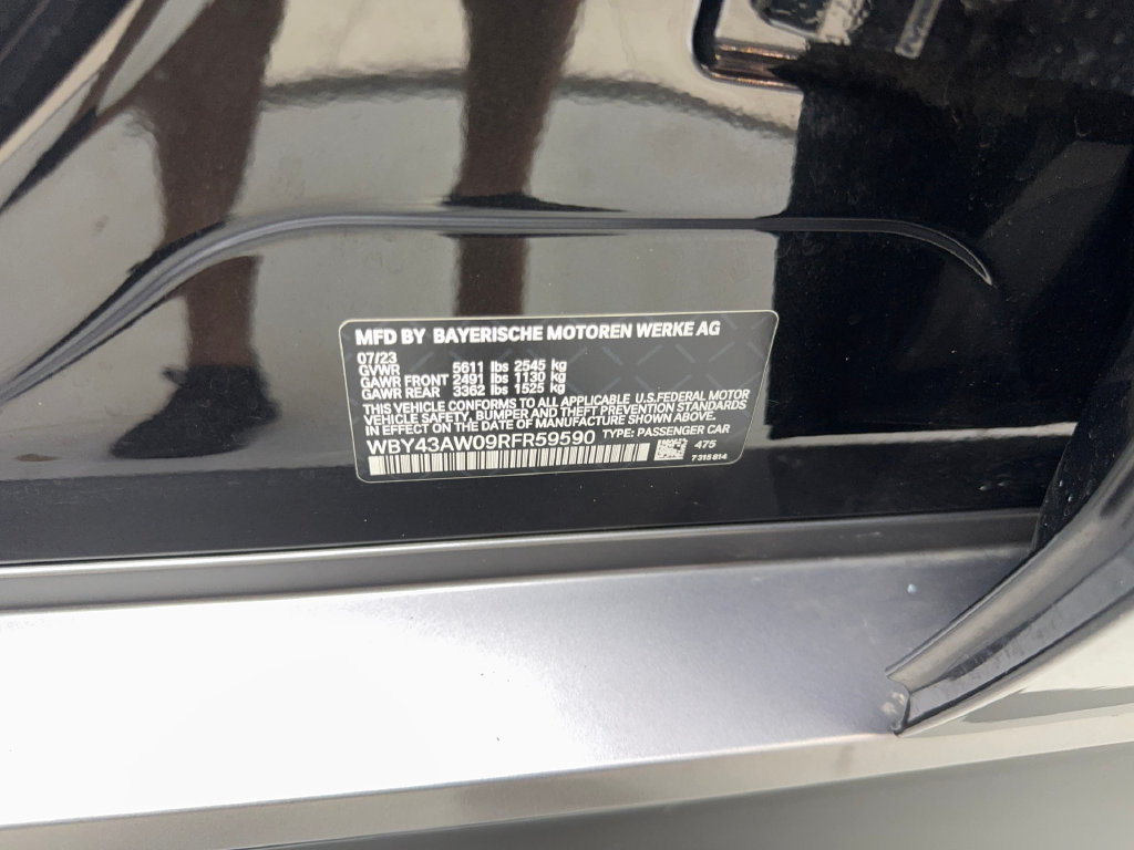 Used 2024 BMW i4 eDrive35 w/ Convenience Package RWD image 92