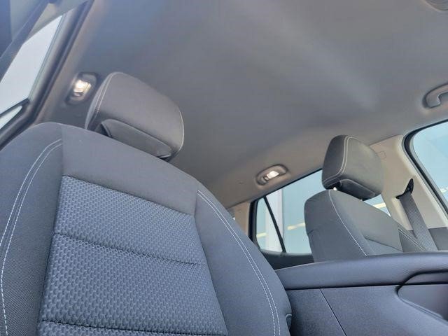 Certified 2023 GMC Terrain SLE w/ Driver Convenience Package image 28