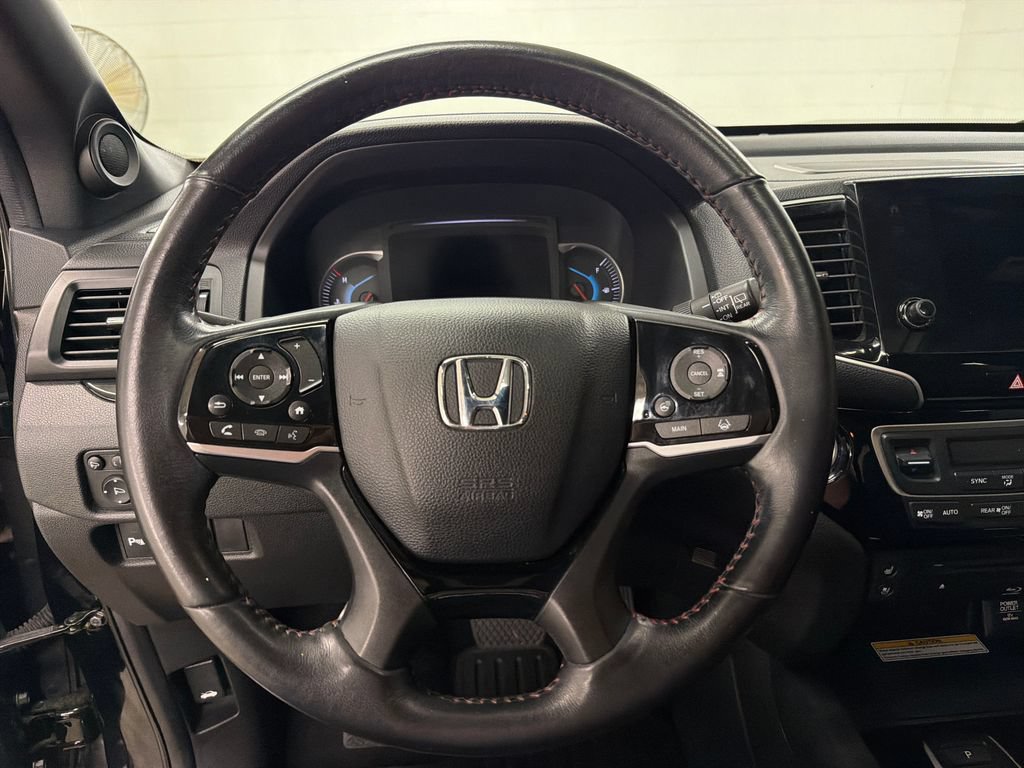 Used 2022 Honda Pilot Black Edition image 18