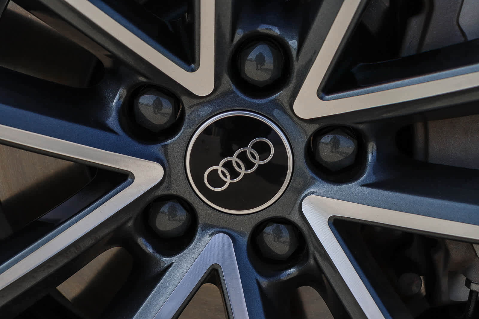 Used 2023 Audi A5 2.0T Premium w/ Convenience Package image 15