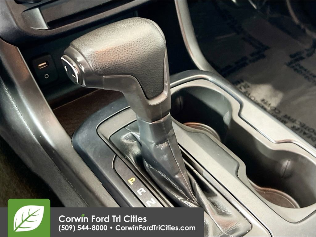 Used 2016 Chevrolet Colorado W/T image 9