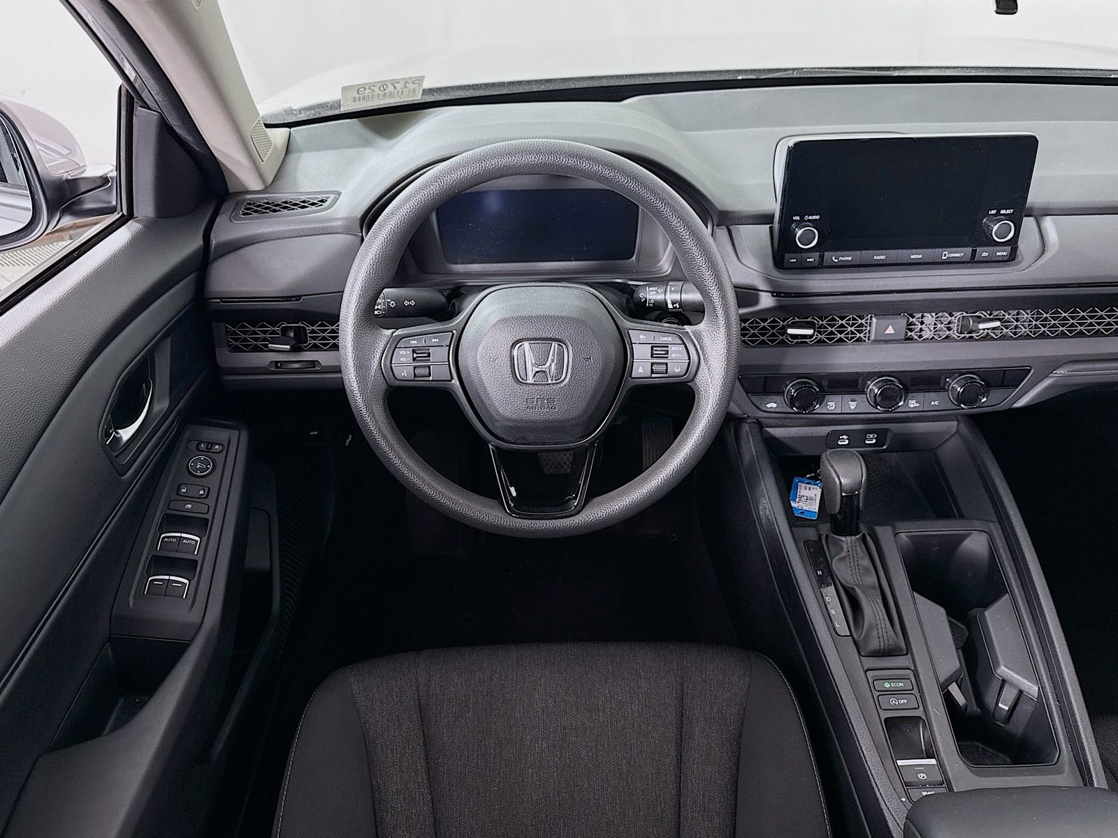 Used 2023 Honda Accord EX image 18