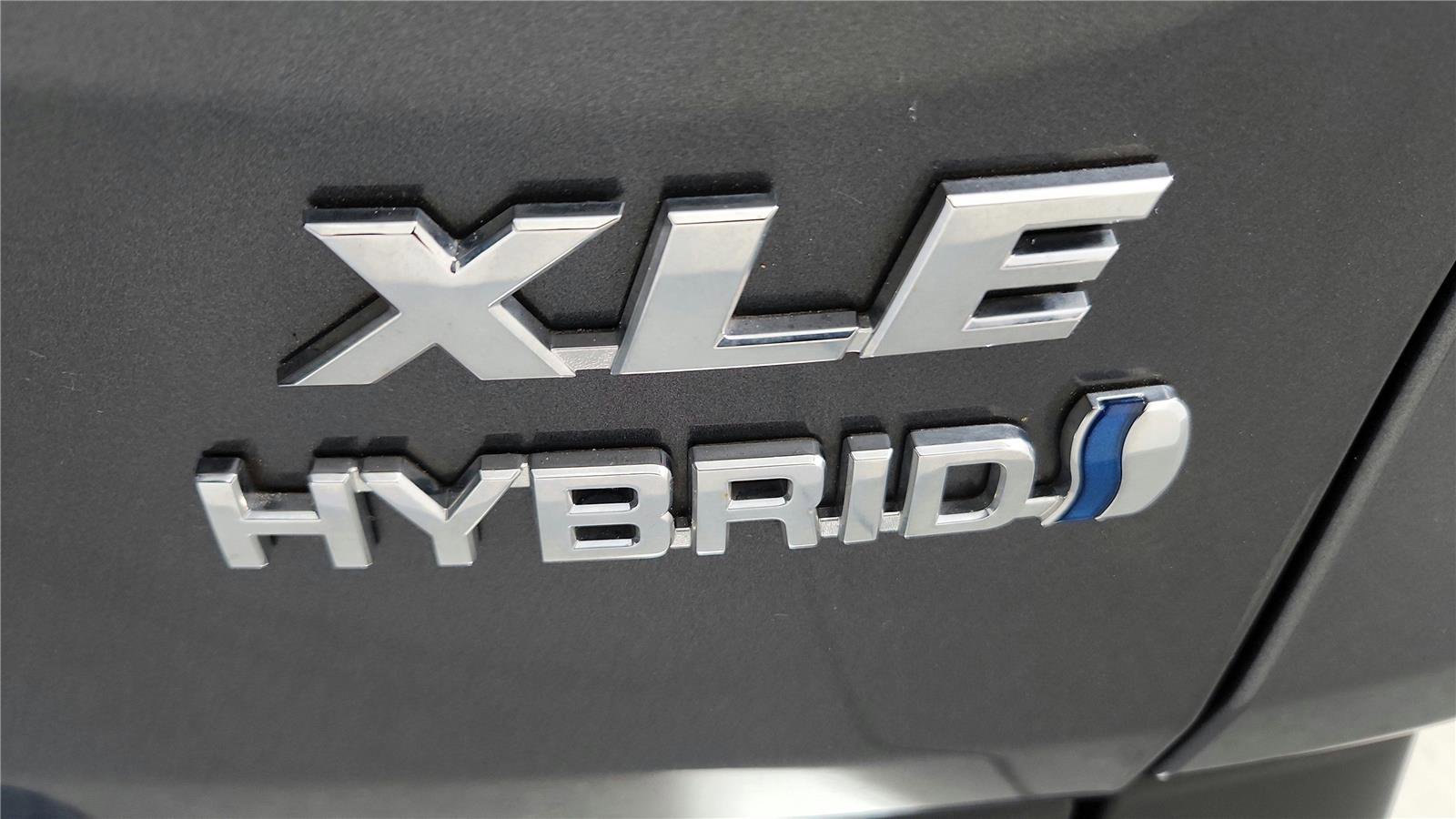Certified 2023 Toyota RAV4 XLE w/ Convenience Package image 14