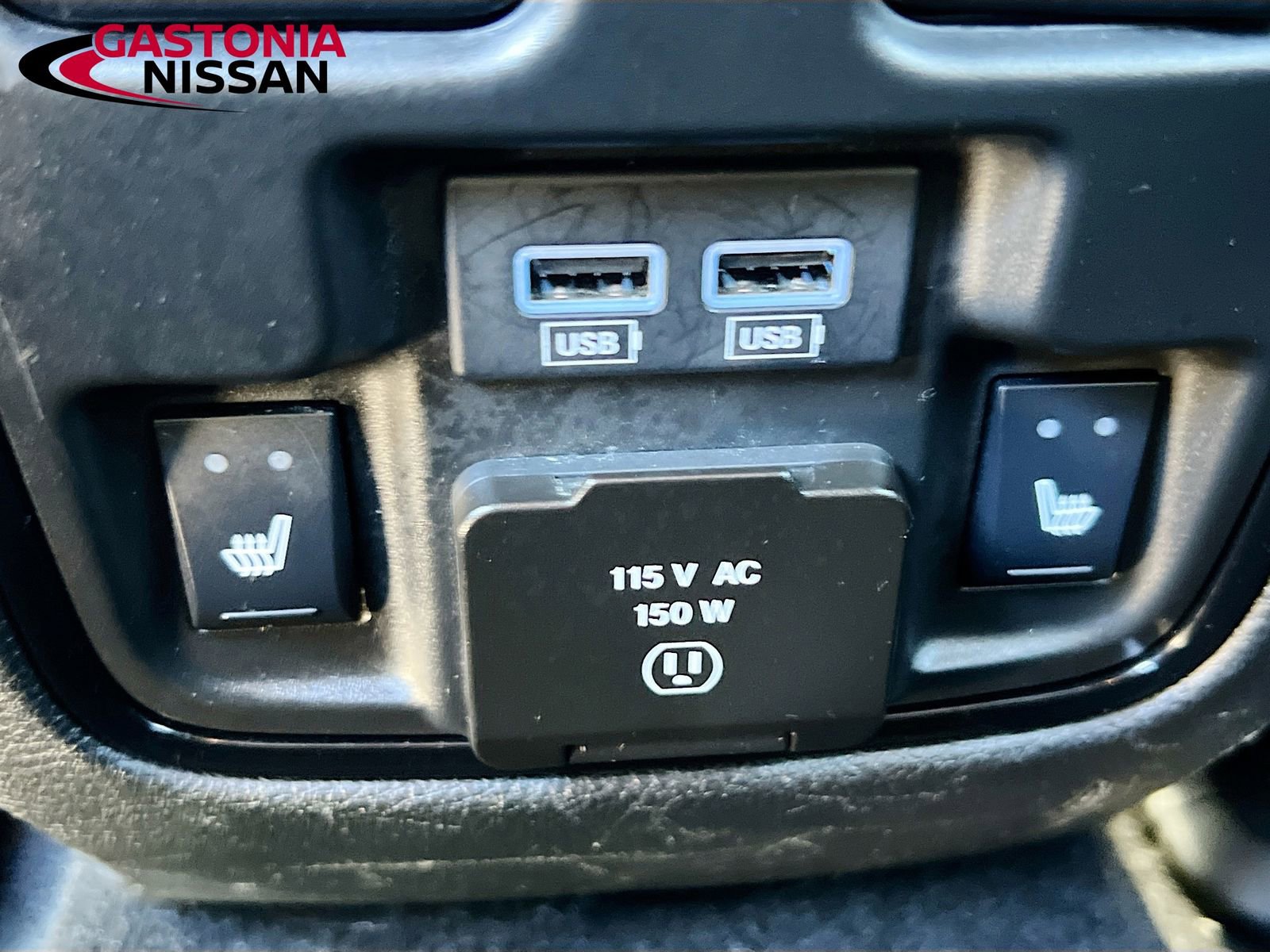 Used 2024 Dodge Durango GT image 34