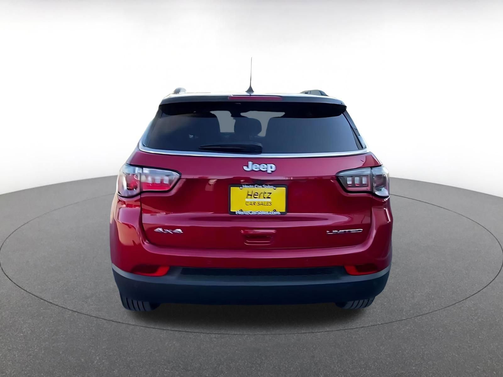 Used 2025 Jeep Compass Limited AWD/4WD image 12