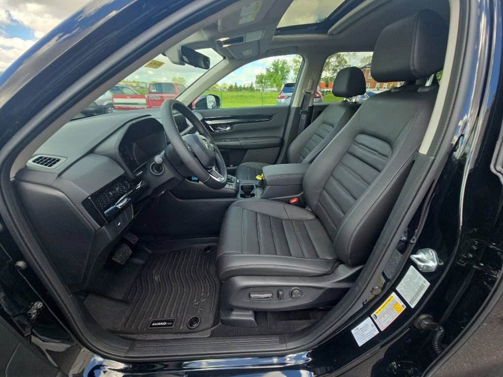 Used 2026 Honda CR-V EX-L image 13