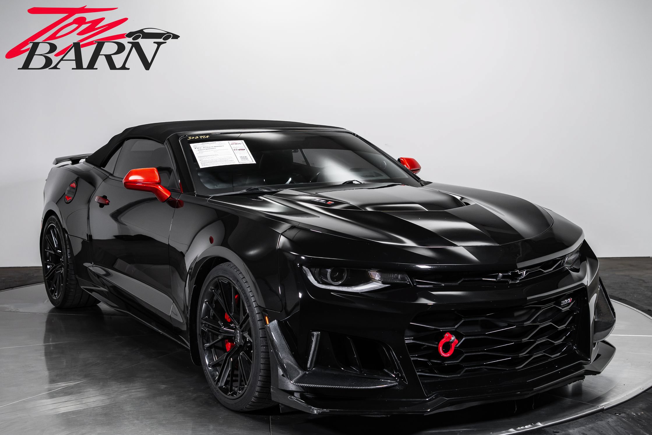 Used 2022 Chevrolet Camaro ZL1 RWD image 17