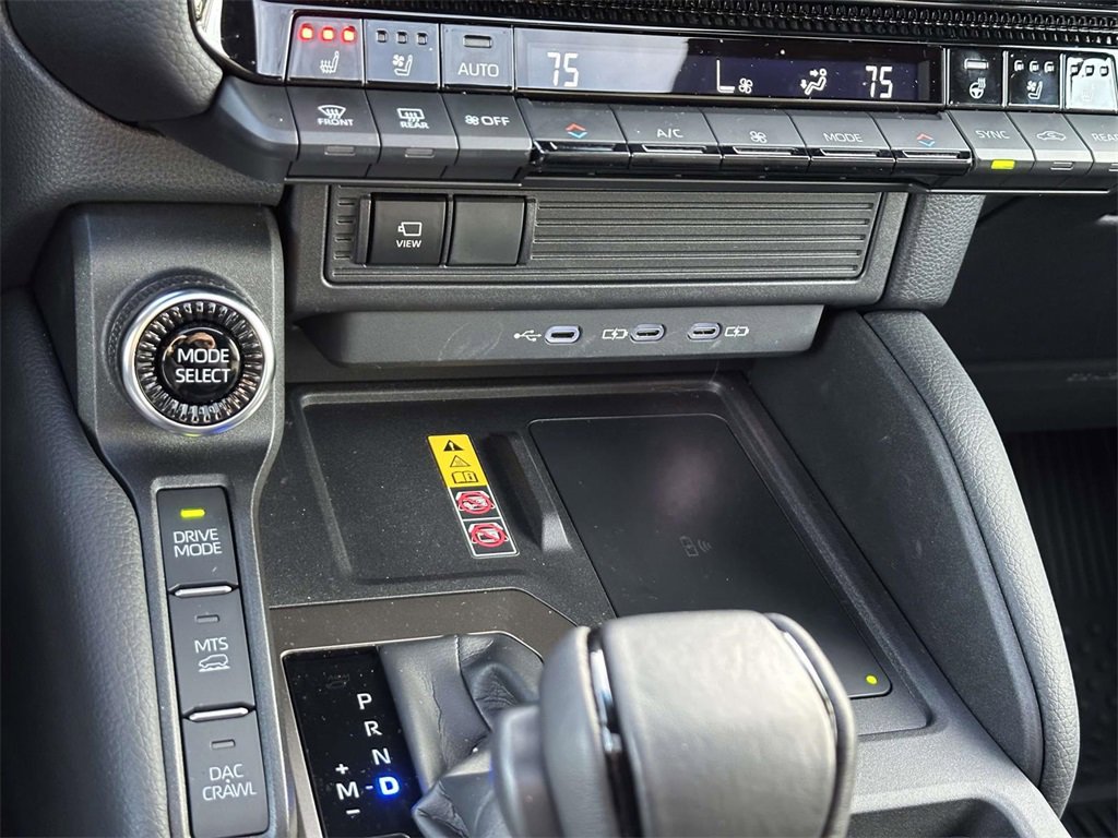 Used 2025 Toyota Land Cruiser image 6