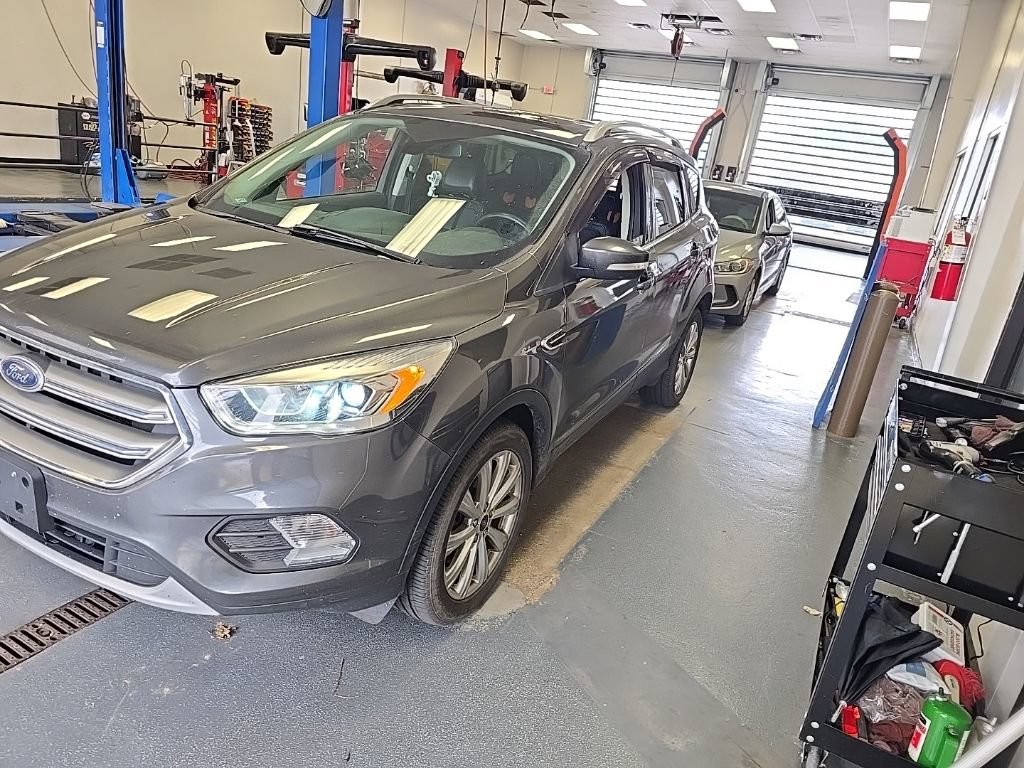 Used 2017 Ford Escape Titanium AWD/4WD image 2