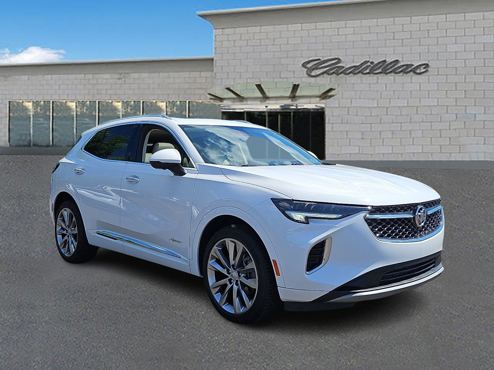 Used 2022 Buick Envision Avenir w/ Safety Package AWD/4WD image 3