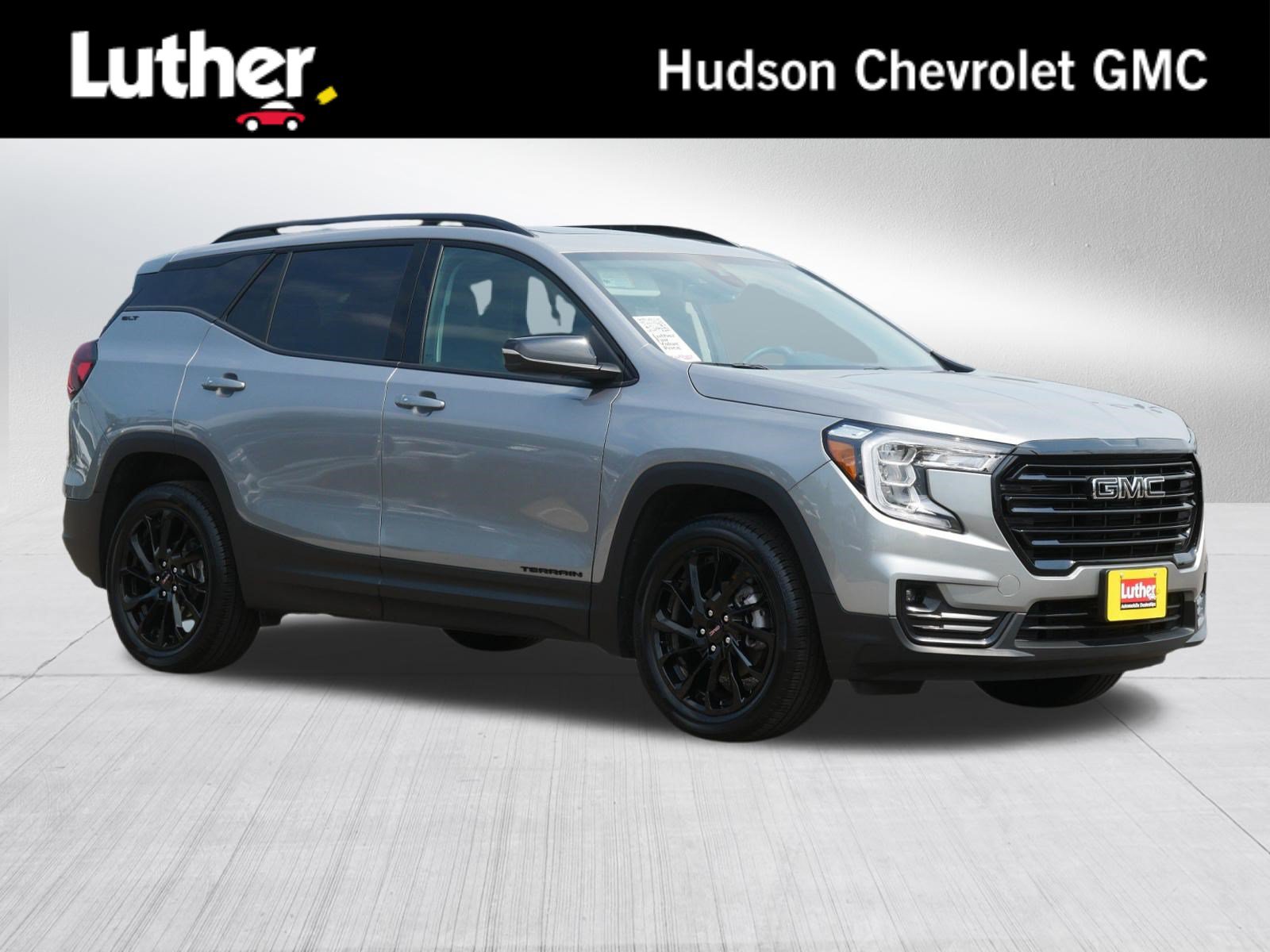 Used 2024 GMC Terrain SLT w/ Elevation Edition AWD/4WD image 1