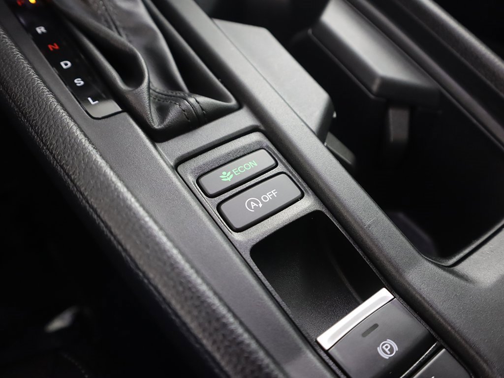 Certified 2025 Honda Accord SE image 50