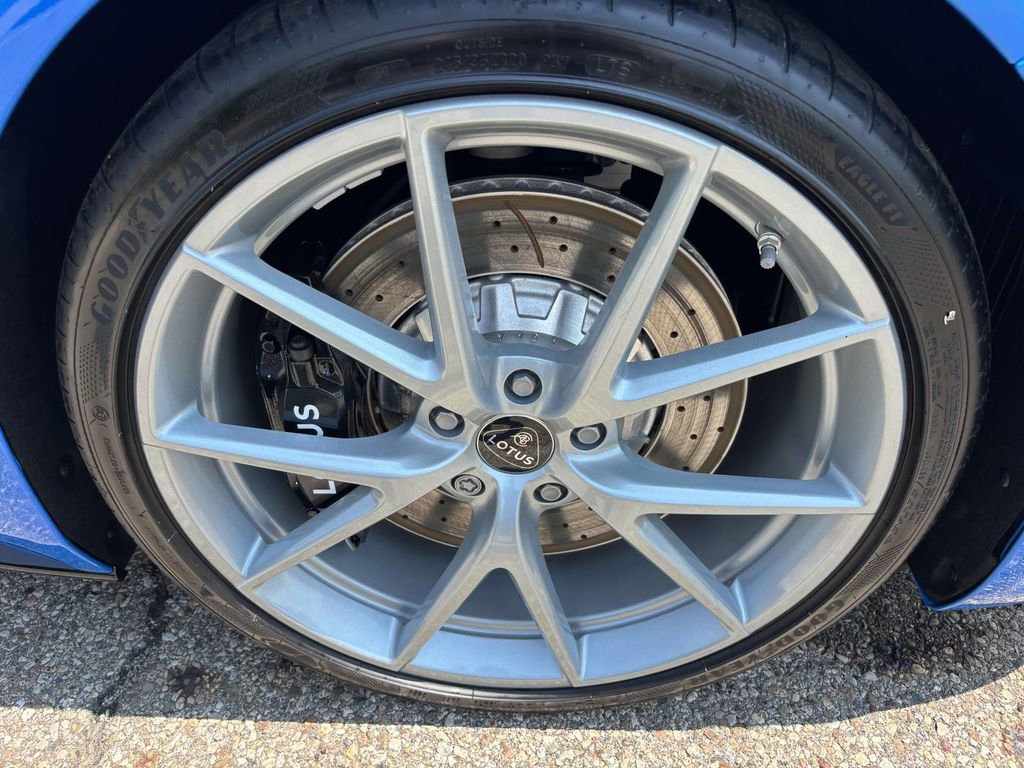 New 2025 Lotus Emira image 44