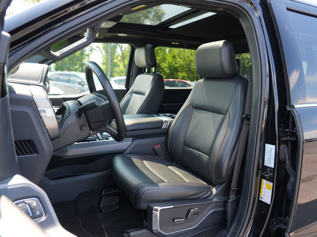 Used 2024 Ford F150 Lariat w/ Equipment Group 502A High AWD/4WD image 12