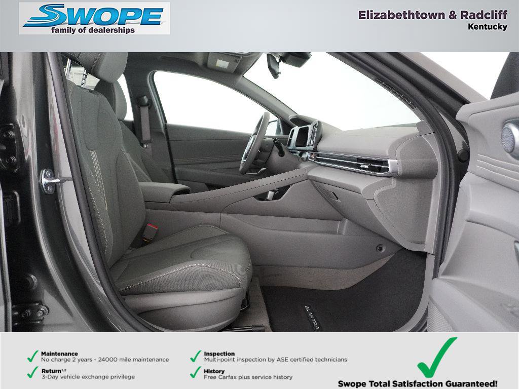 New 2026 Hyundai Elantra SEL Sport Premium image 11