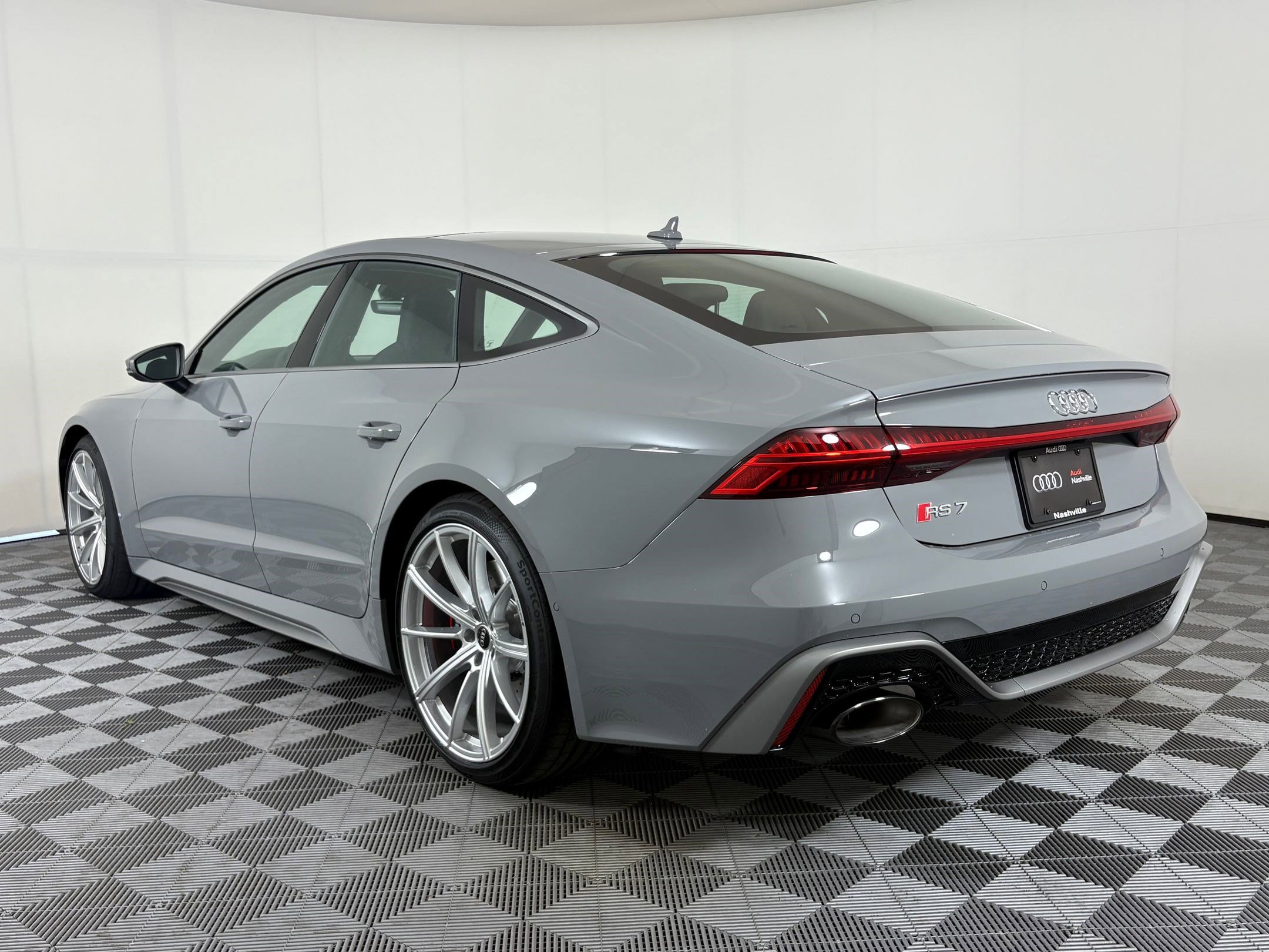 New 2026 Audi RS 7 Performance image 3