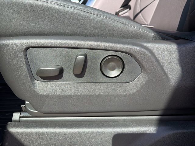 New 2026 GMC Sierra 1500 SLT w/ SLT Premium Plus Package image 19