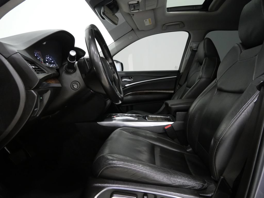 Used 2020 Acura MDX w/ Technology Package AWD/4WD image 13