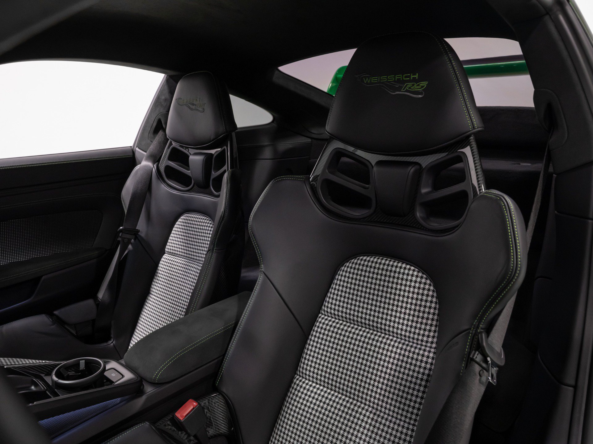 Used 2025 Porsche 911 GT3 RS RWD image 40