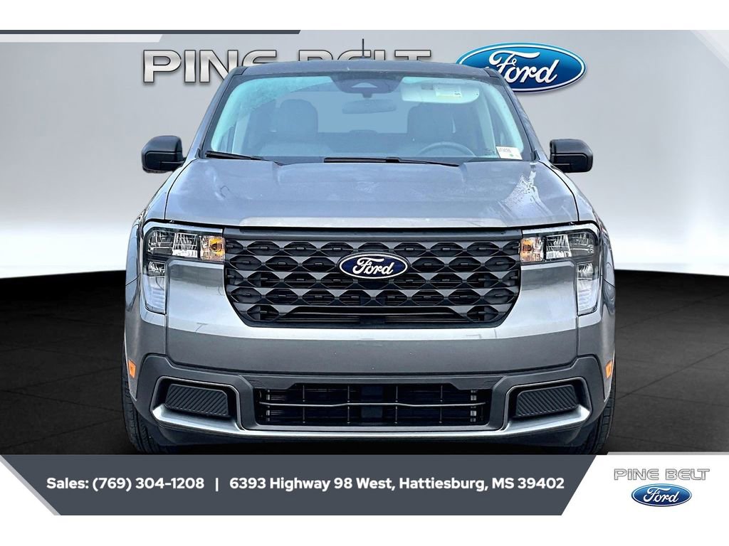 Used 2025 Ford Maverick XLT FWD image 3