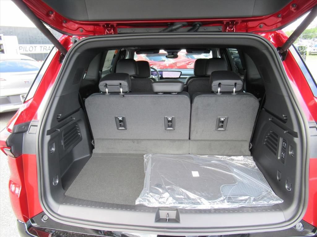 New 2026 Buick Enclave Sport Touring w/ Power Package FWD image 34