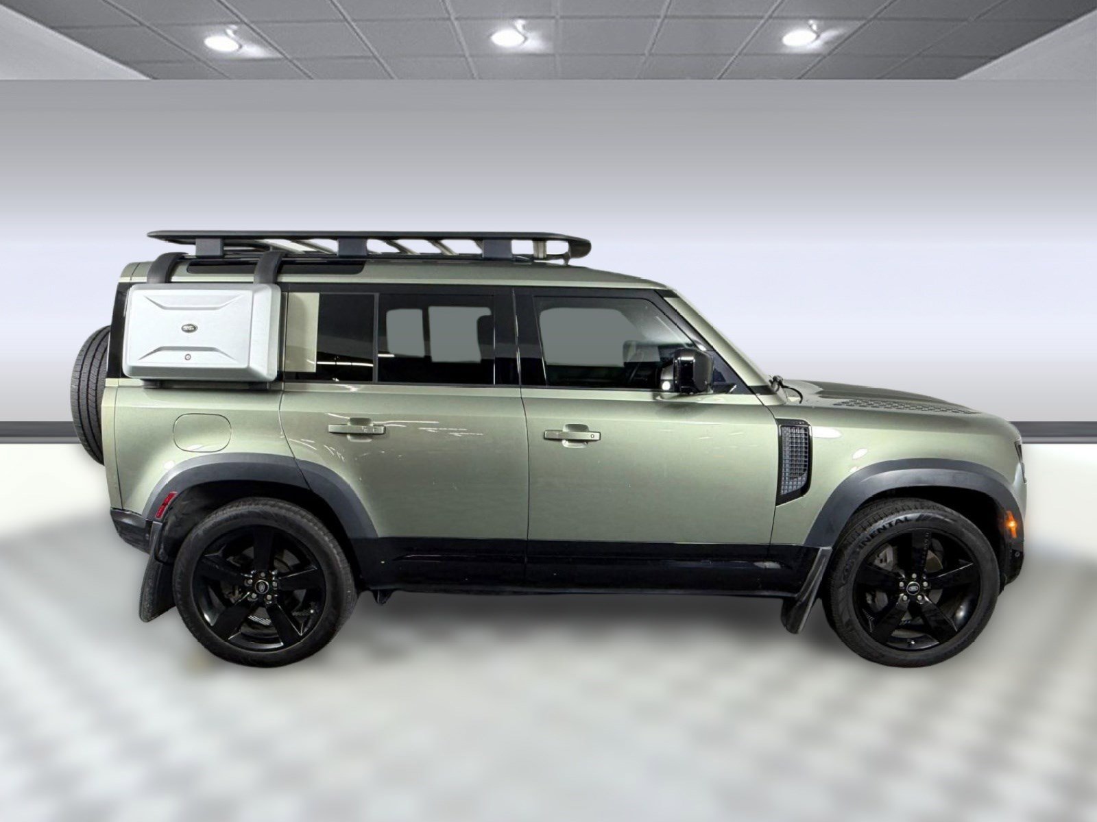 Used 2022 Land Rover Defender 110 X-Dynamic HSE image 8