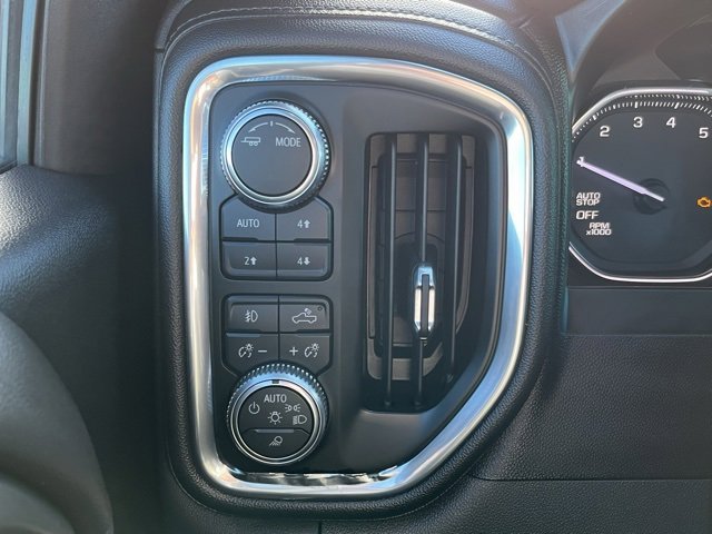 Used 2020 GMC Sierra 1500 SLT image 30