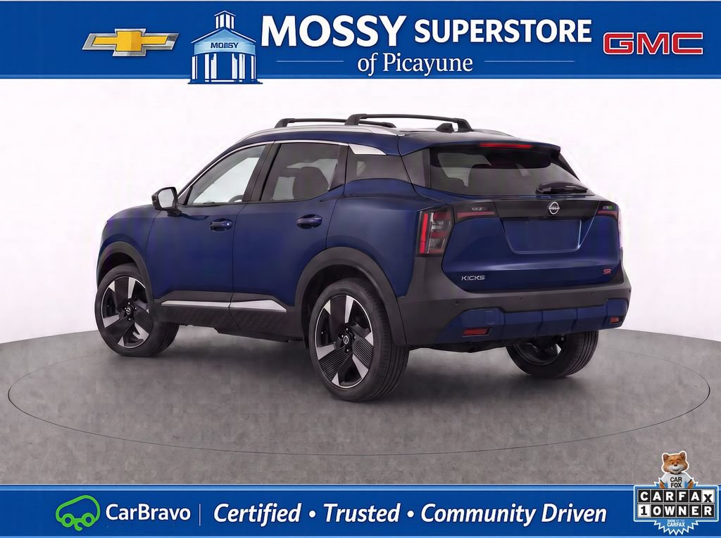 Certified 2026 Nissan Kicks SR w/ Cold Weather Package FWD image 4