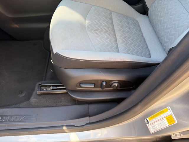 Used 2024 Chevrolet Equinox LT AWD/4WD image 7