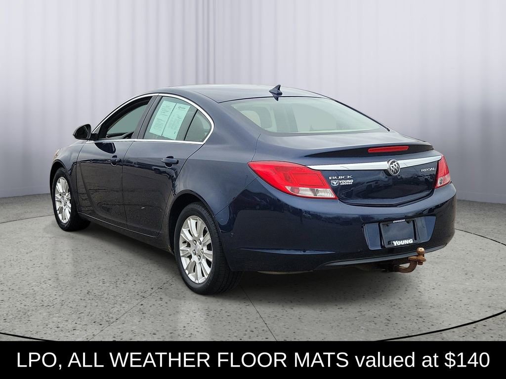 Used 2012 Buick Regal Leather image 4