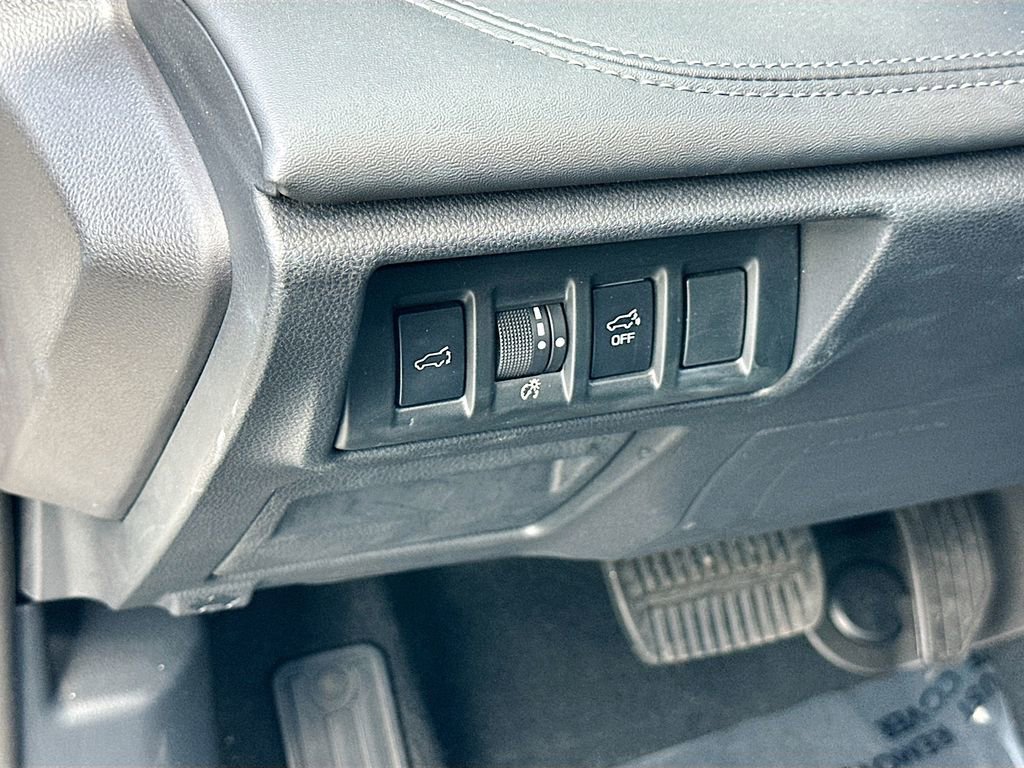 Used 2023 Subaru Outback Limited image 10
