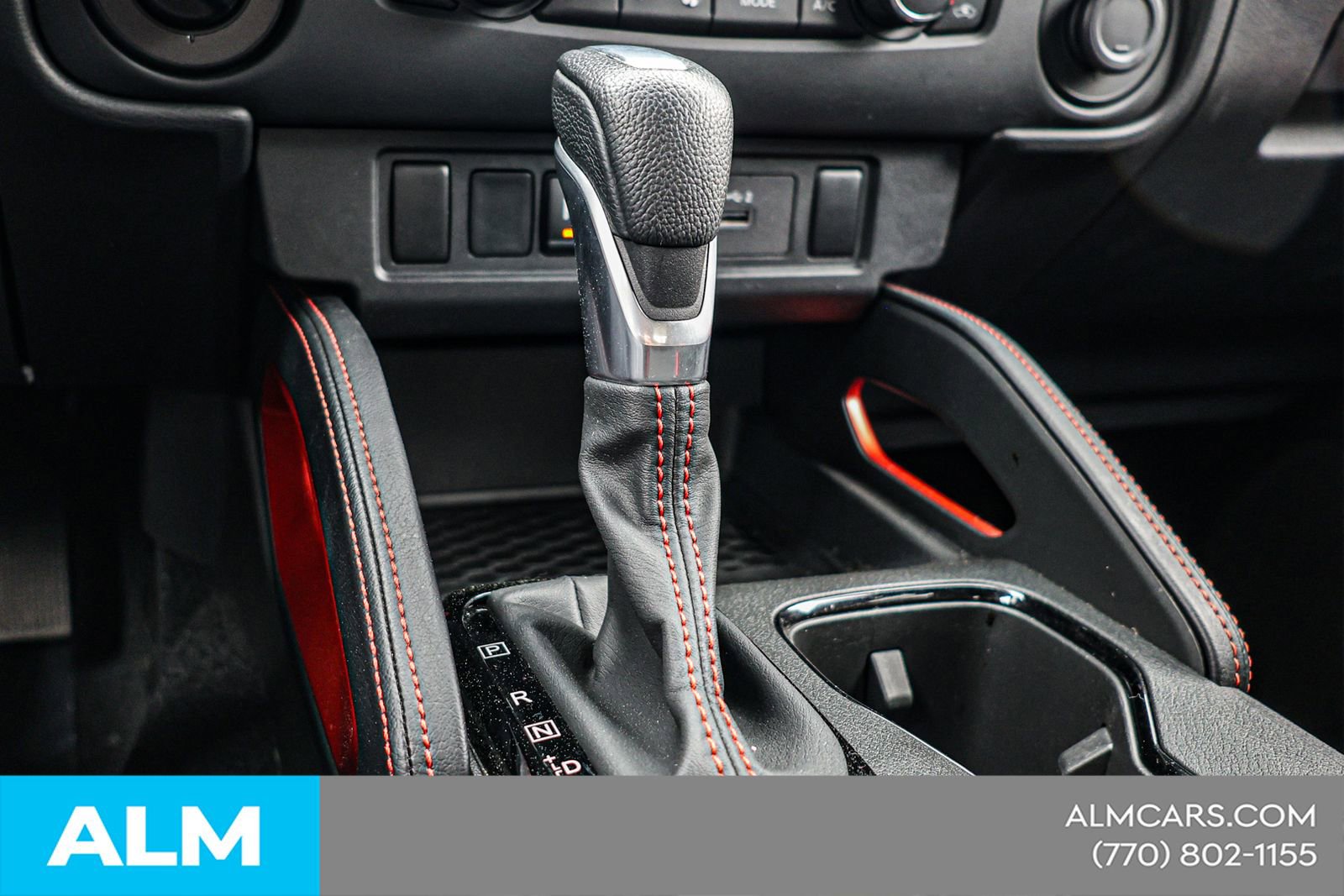 Used 2024 Nissan Frontier PRO-4X w/ Technology Package image 37